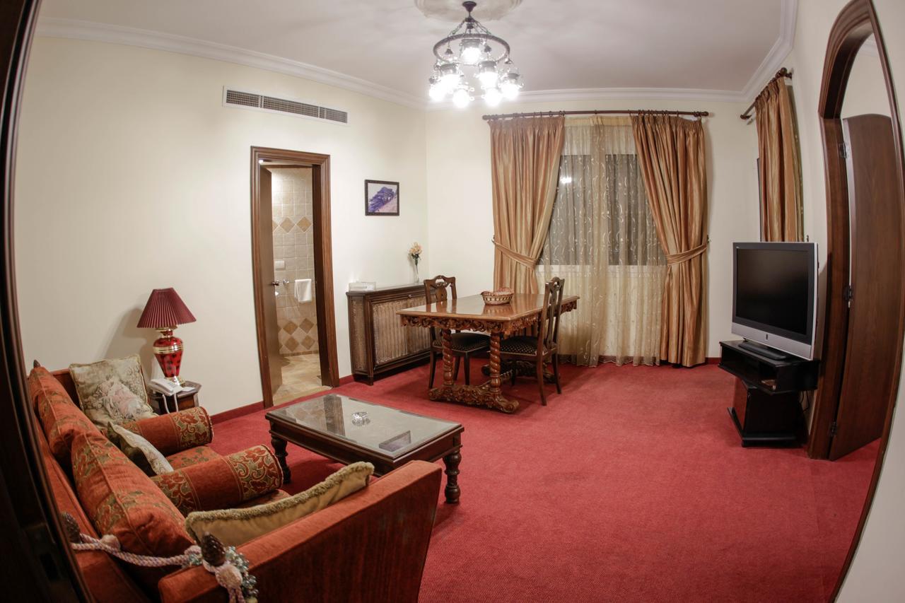 Quartier Suisse Hotel Brummana Kültér fotó